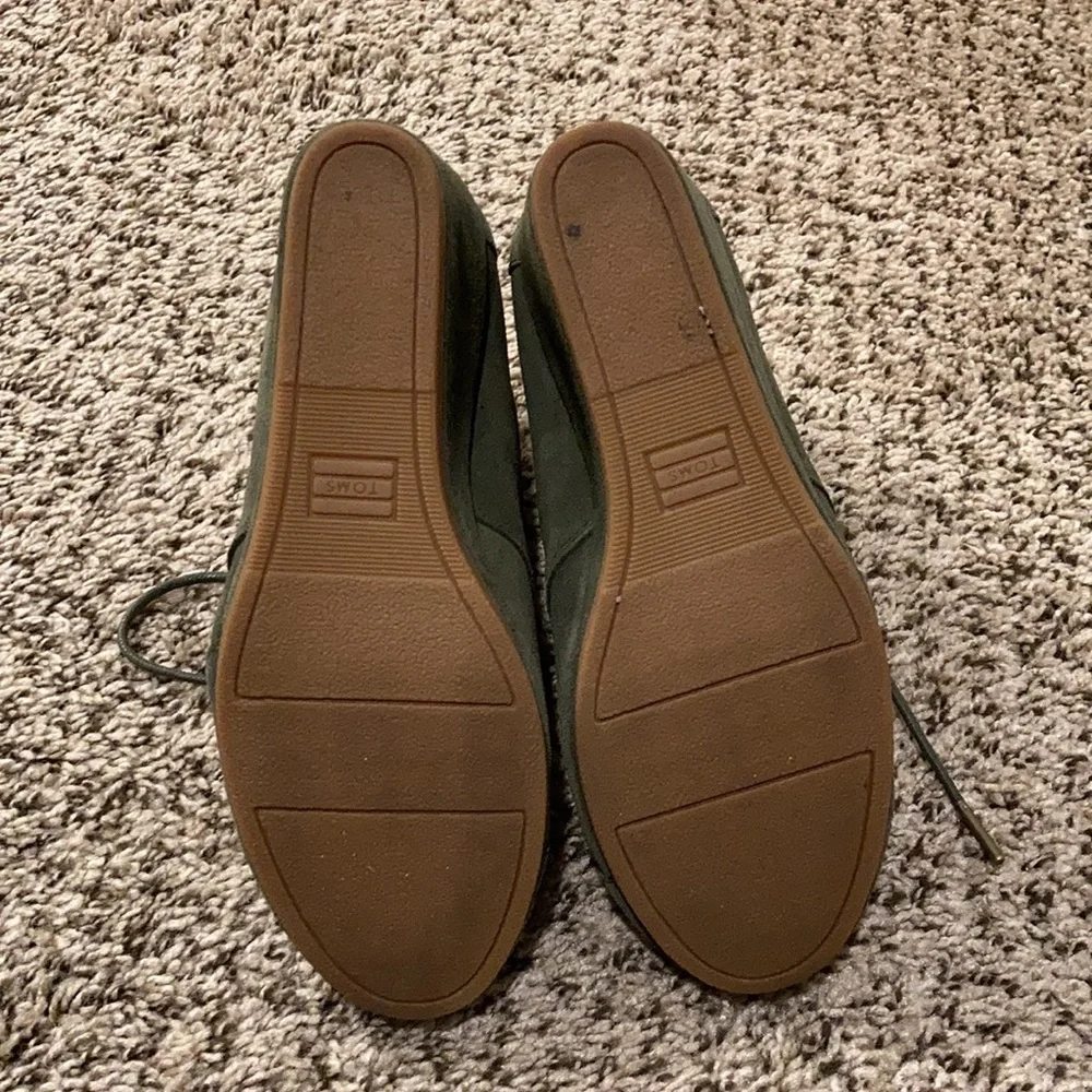 Toms Wedges Perfect Condition - Picture 4 of 7